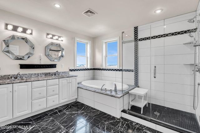 385 Kingfisher Road, Tuckerton, NJ 08087