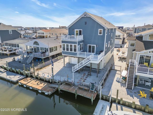 385 Kingfisher Road, Tuckerton, NJ 08087