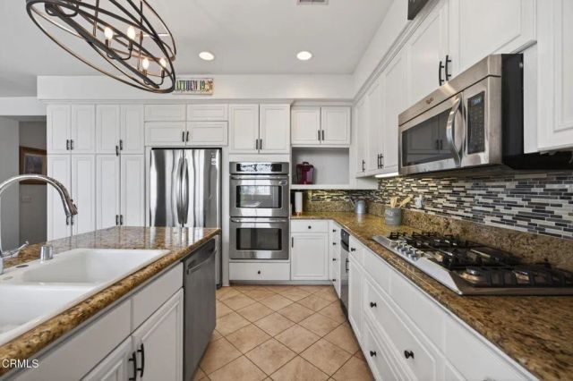 668 Corte Sol, Camarillo, CA 93010