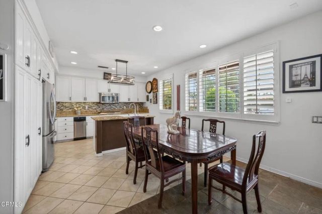 668 Corte Sol, Camarillo, CA 93010