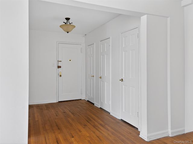 63-61 Yellowstone Boulevard 3E, Forest Hills, NY 11375