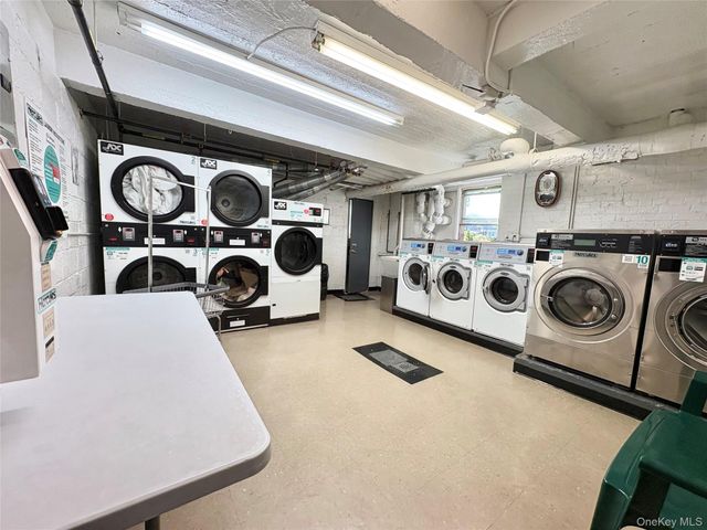 63-61 Yellowstone Boulevard 3E, Forest Hills, NY 11375