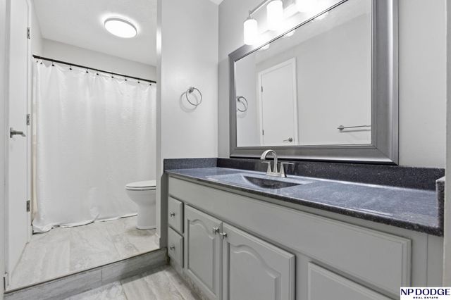 3307 Lynnwood Drive, Bellevue, NE 68123