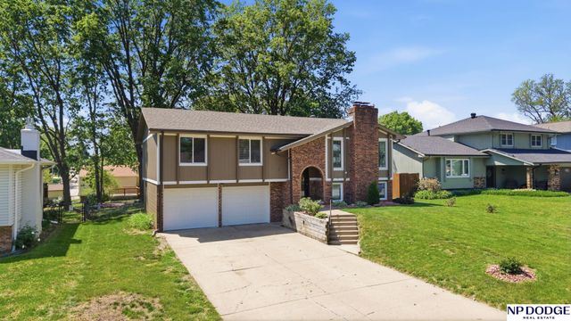 3307 Lynnwood Drive, Bellevue, NE 68123