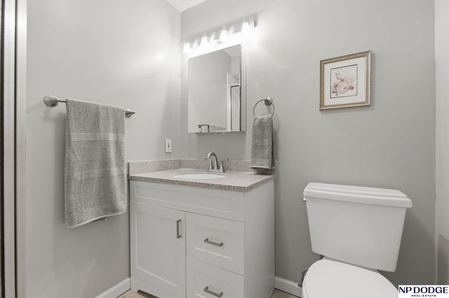 3307 Lynnwood Drive, Bellevue, NE 68123