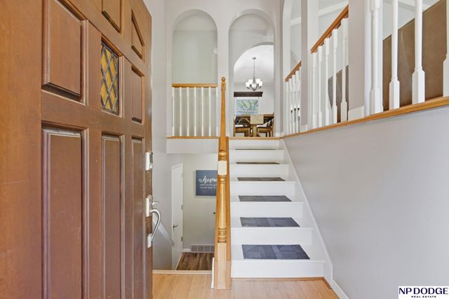 3307 Lynnwood Drive, Bellevue, NE 68123