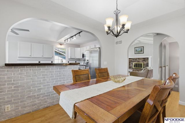3307 Lynnwood Drive, Bellevue, NE 68123