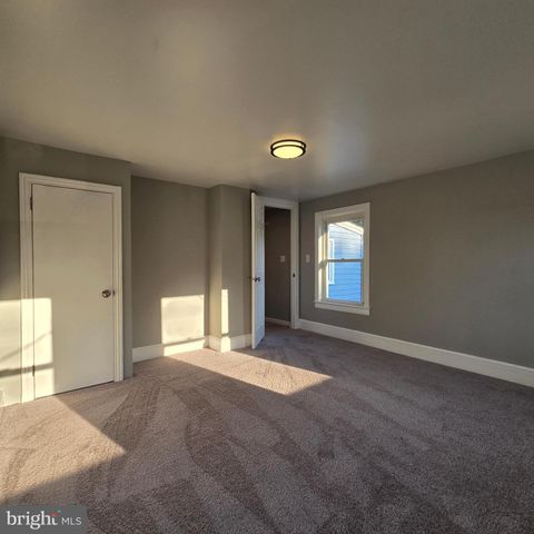 433 E MAPLE AVE, Lindenwold, NJ 08021
