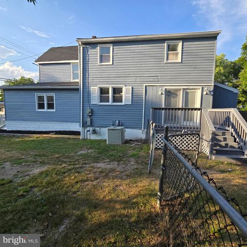 433 E MAPLE AVE, Lindenwold, NJ 08021