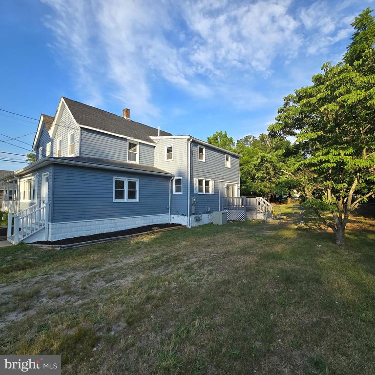 433 E MAPLE AVE, Lindenwold, NJ 08021