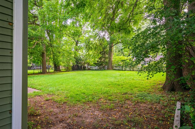 525 Brewer Street, Marshall, MI 49068