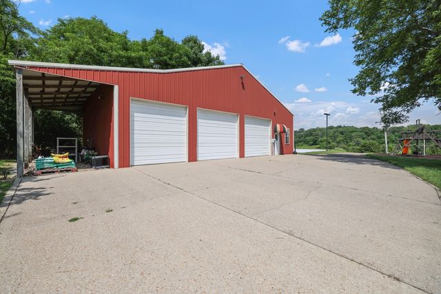 1357 Madison Creek Rd, Goodlettsville, TN 37072
