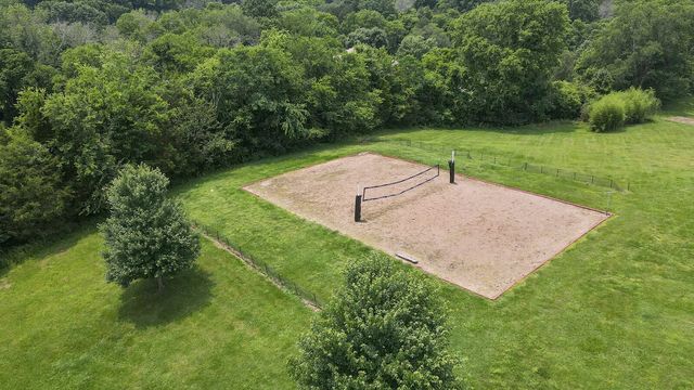 1357 Madison Creek Rd, Goodlettsville, TN 37072