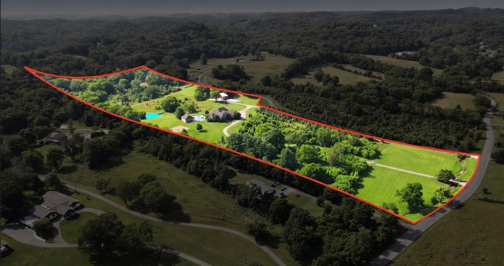 1357 Madison Creek Rd, Goodlettsville, TN 37072