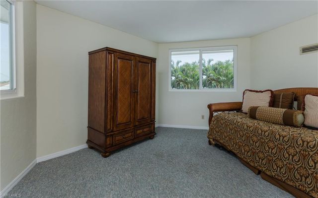 529 Coral DR, Cape Coral, FL 33904