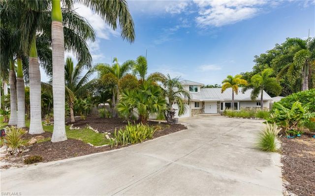 529 Coral DR, Cape Coral, FL 33904