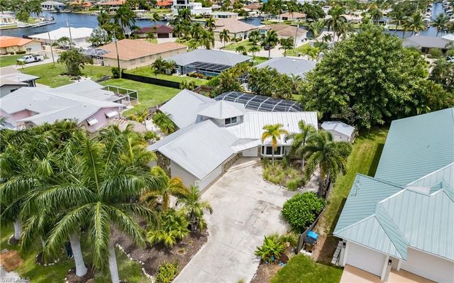529 Coral DR, Cape Coral, FL 33904