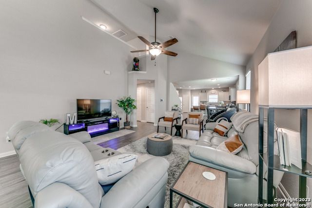 471 Agave Flats Dr, New Braunfels, TX 78130