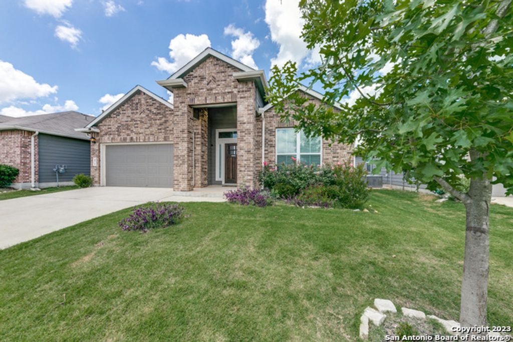471 Agave Flats Dr, New Braunfels, TX 78130