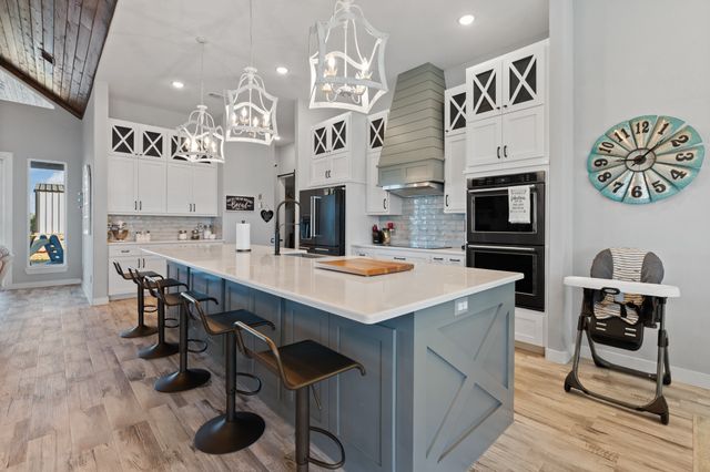 10748 W Fm 4, Godley, TX 76044