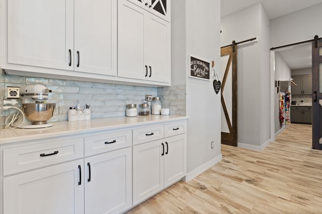 10748 W Fm 4, Godley, TX 76044