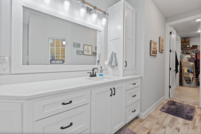 10748 W Fm 4, Godley, TX 76044