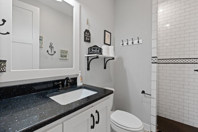 10748 W Fm 4, Godley, TX 76044