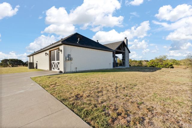 10748 W Fm 4, Godley, TX 76044