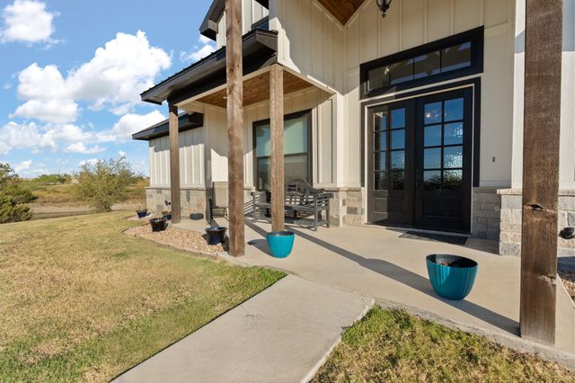 10748 W Fm 4, Godley, TX 76044