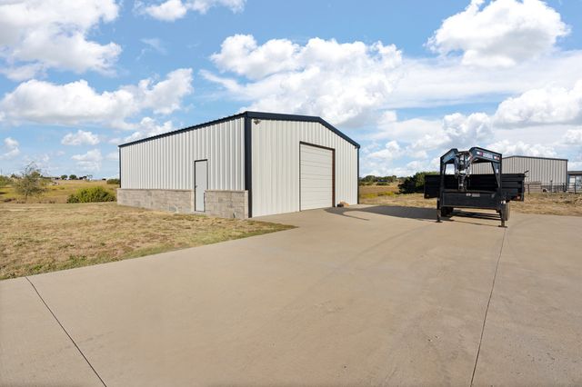 10748 W Fm 4, Godley, TX 76044