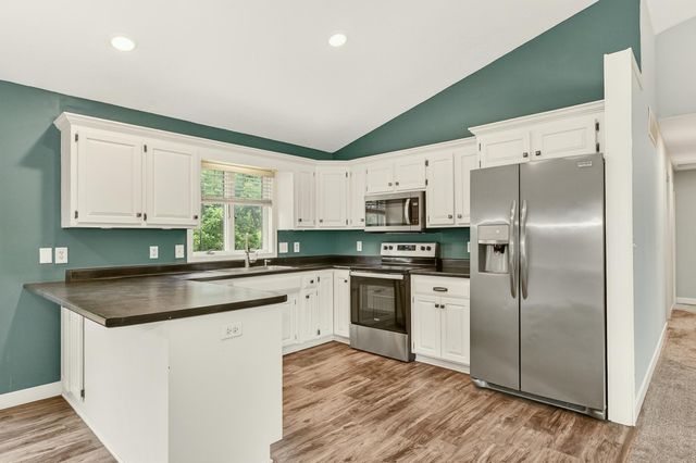 2605 Elmcroft Drive SW, Rochester, MN 55902