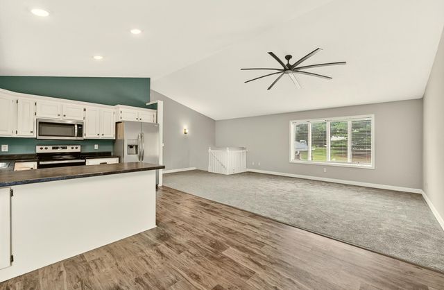 2605 Elmcroft Drive SW, Rochester, MN 55902