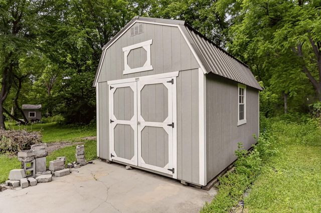 2605 Elmcroft Drive SW, Rochester, MN 55902