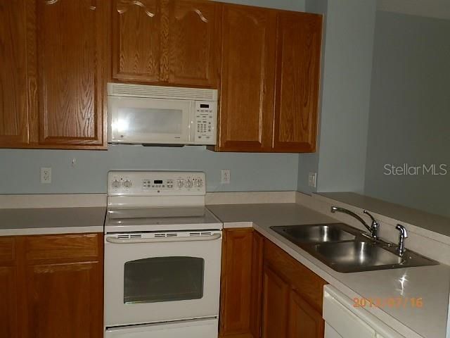 228 WEYMOUTH DRIVE, Davenport, FL 33897