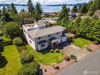 1206 Pilchuck Place, Fox Island, WA 98333