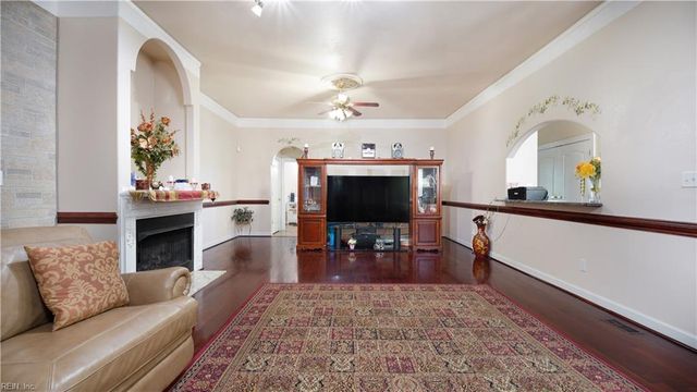 4423 Tartan ARCH, Chesapeake, VA 23321