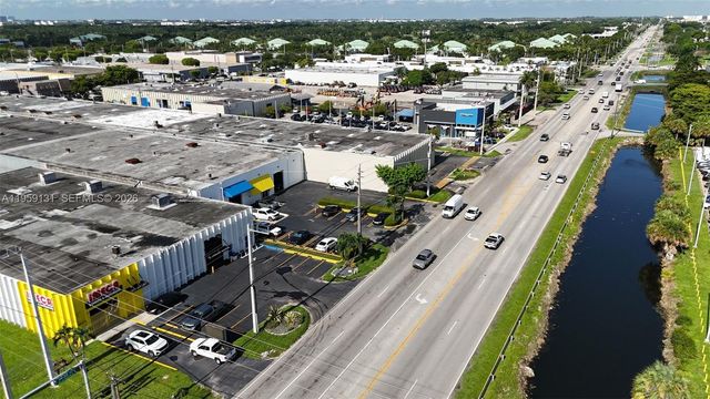 8420 NW 58th Street, Doral, FL 33166