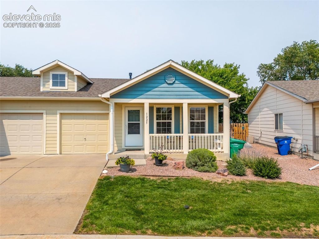 1225 Silver Hawk Court, Pueblo, CO 81008 — exterior