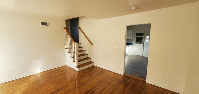 2305 S 15th. Avenue, Broadview, IL 60155