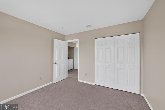 168 STONE HILL DR DR, Pottstown, PA 19464
