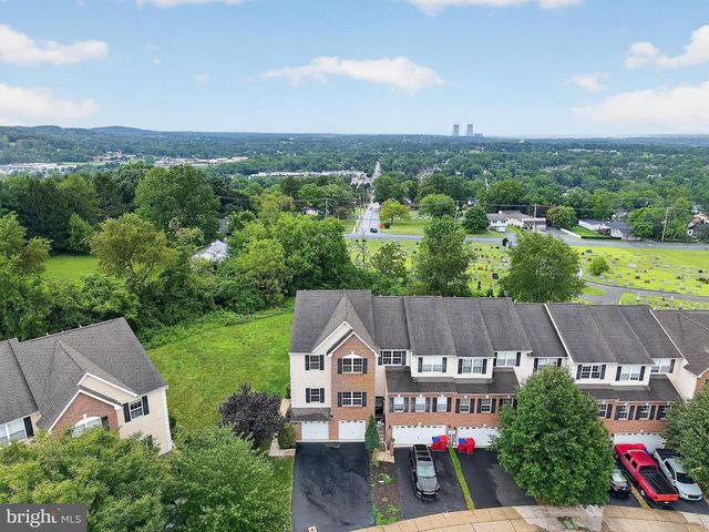 168 STONE HILL DR DR, Pottstown, PA 19464