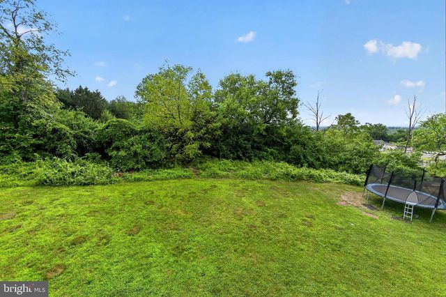 168 STONE HILL DR DR, Pottstown, PA 19464