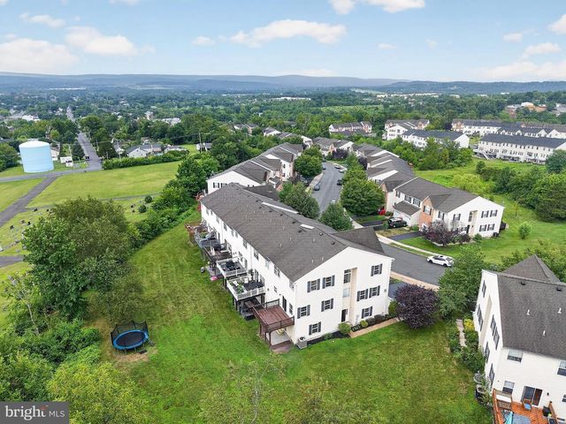168 STONE HILL DR DR, Pottstown, PA 19464