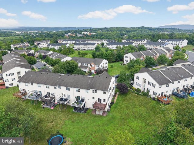 168 STONE HILL DR DR, Pottstown, PA 19464