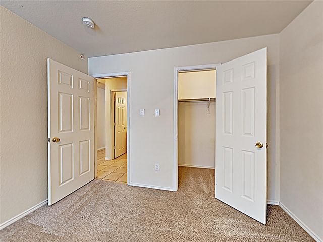 5117 Meridian Lane, Fort Worth, TX 76244