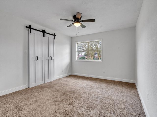 501 Arbor Drive, Deer Park, TX 77536