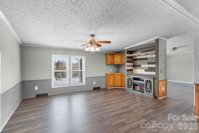 4855 Talley Road, Walkertown, NC 27051