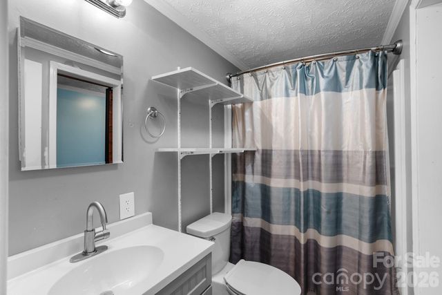 4855 Talley Road, Walkertown, NC 27051