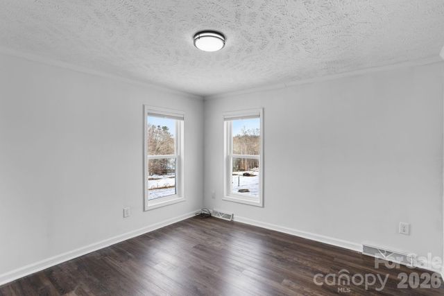 4855 Talley Road, Walkertown, NC 27051