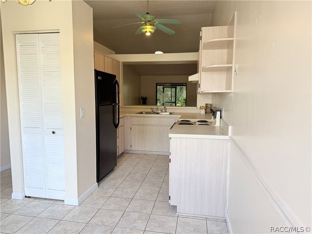 517 Whispering Pines Boulevard, Inverness, FL 34453